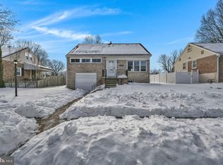 526 Harding Ave, Shillington, PA 19607