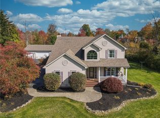 12620 Woodin Rd, Chardon, OH 44024