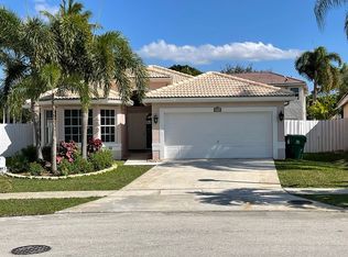 1913 SW 180th Ter, Miramar, FL 33029