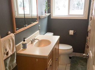 1035 Betts Rd, Lakeville, MI 48367