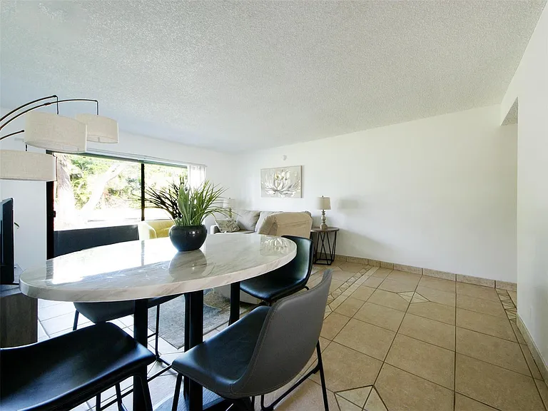 1920 N Congress Ave #105 — Photo 3