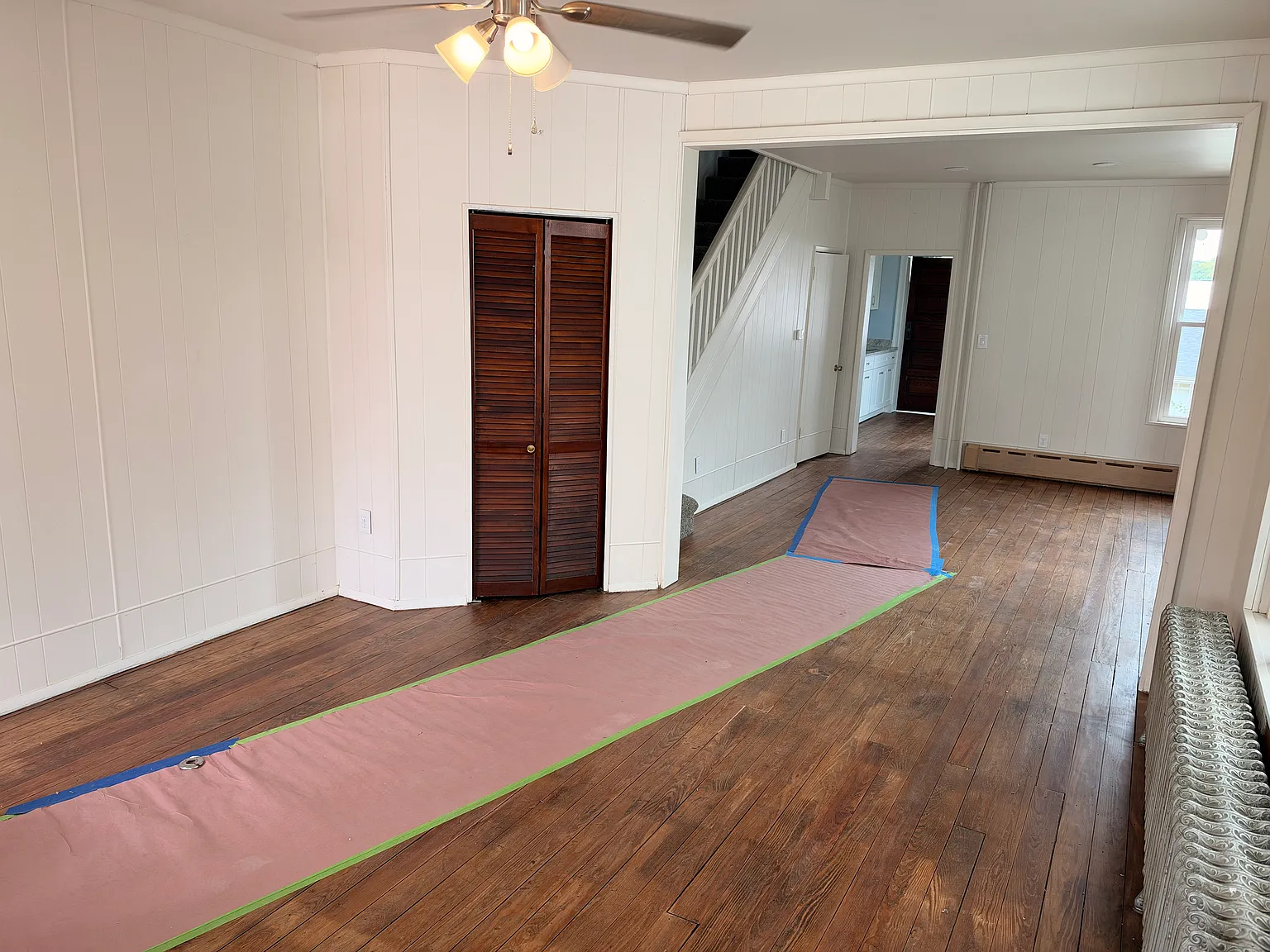 4 bed, 1.5 bath, 1830 sqft, $2,000 — Photo 2