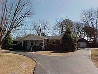 1st image of 607 Woodmont Dr