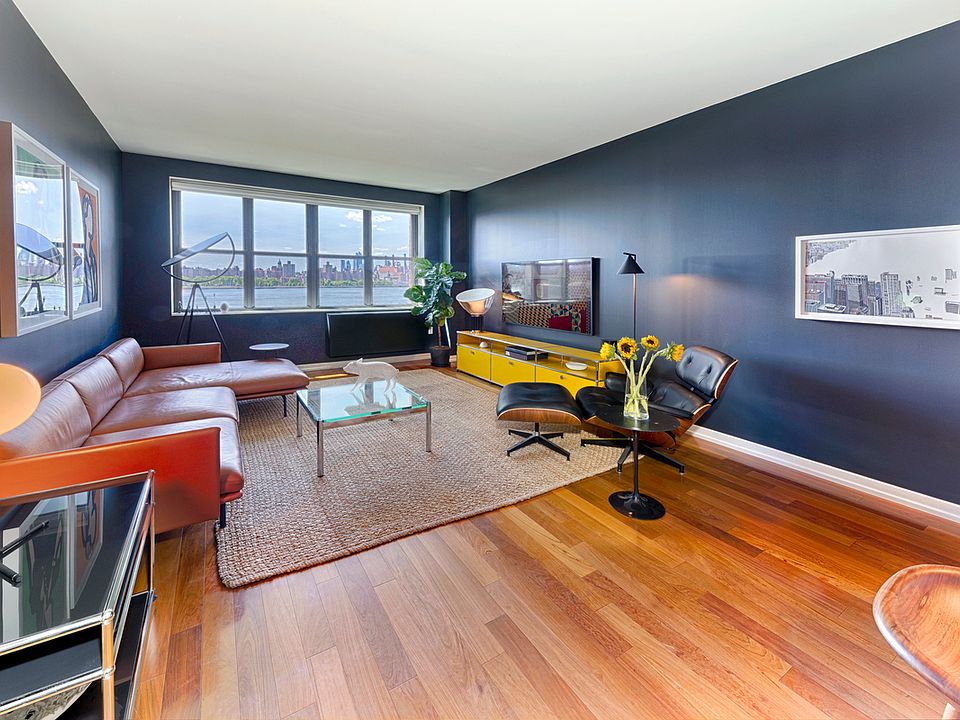 1st image of 58 Metropolitan Ave APT 5F