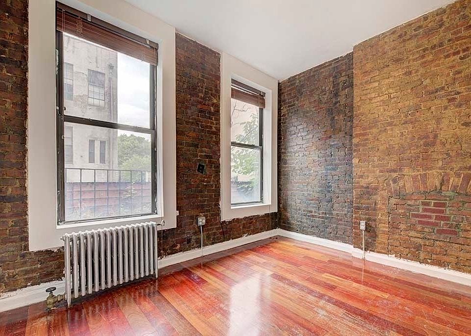 1st image of 249 E 10th St #3AA
