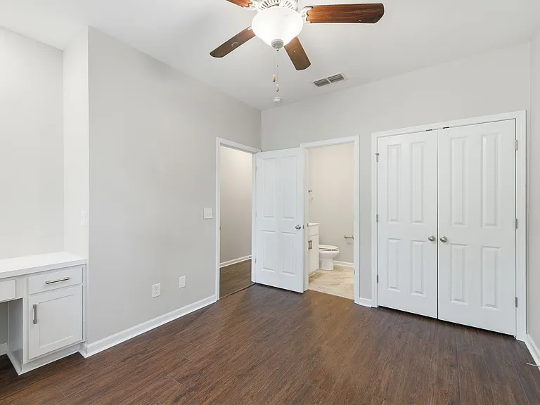 1213 Frisco St — Photo 8
