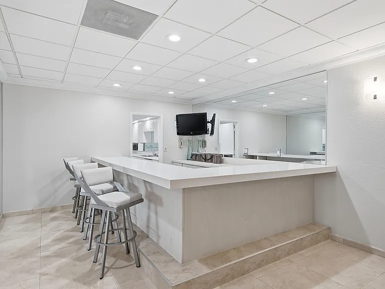 3900 Galt Ocean Dr #1116 — Photo 35
