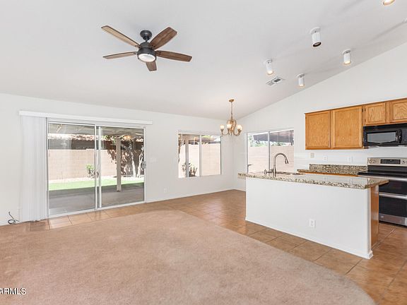 5th image of 7748 W SIERRA VISTA Drive