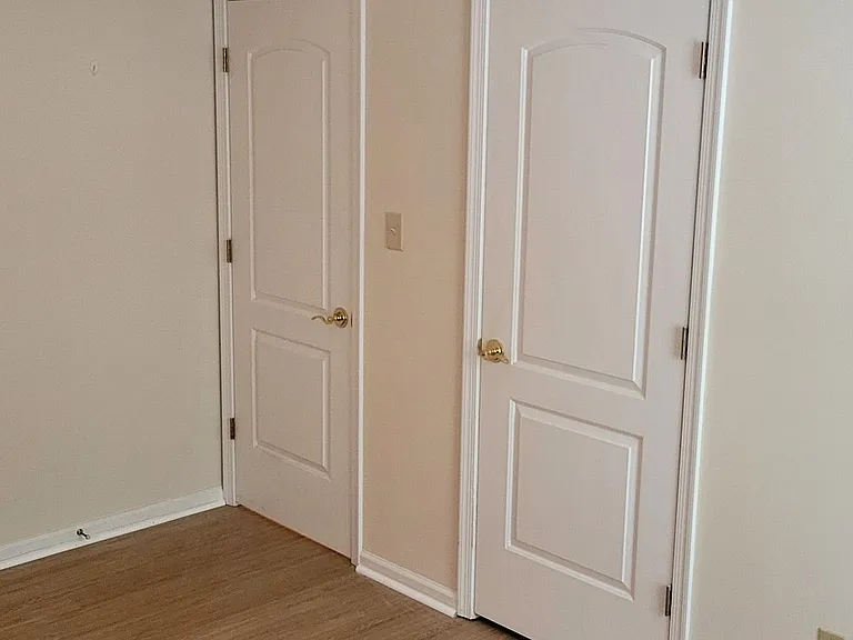 1356 Villa Way #E — Photo 20