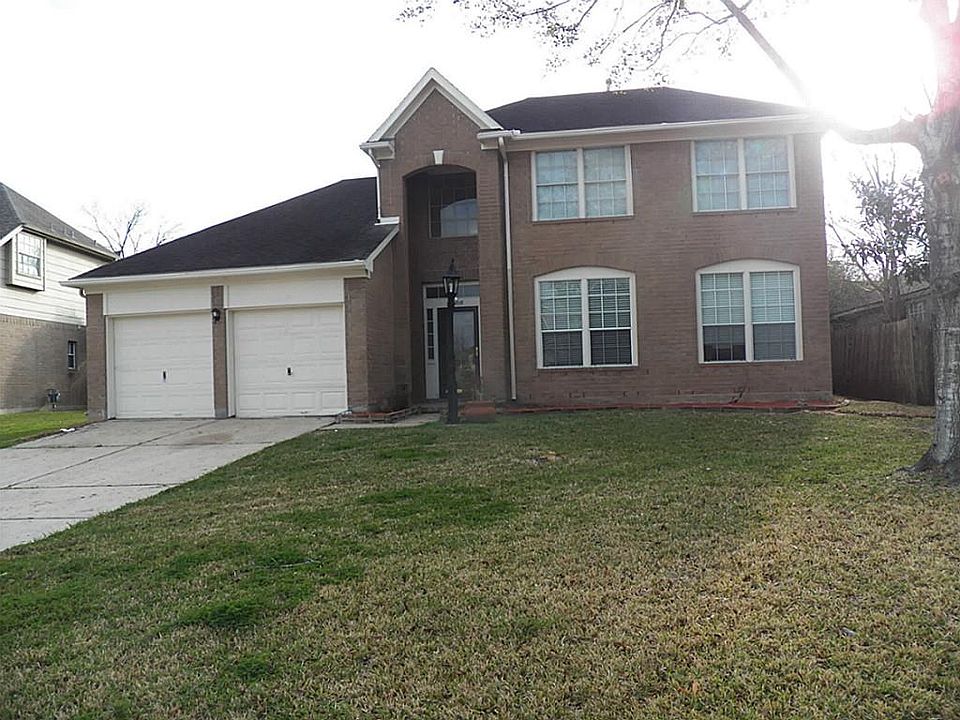 1st image of 16018 Biscayne Shoals Dr