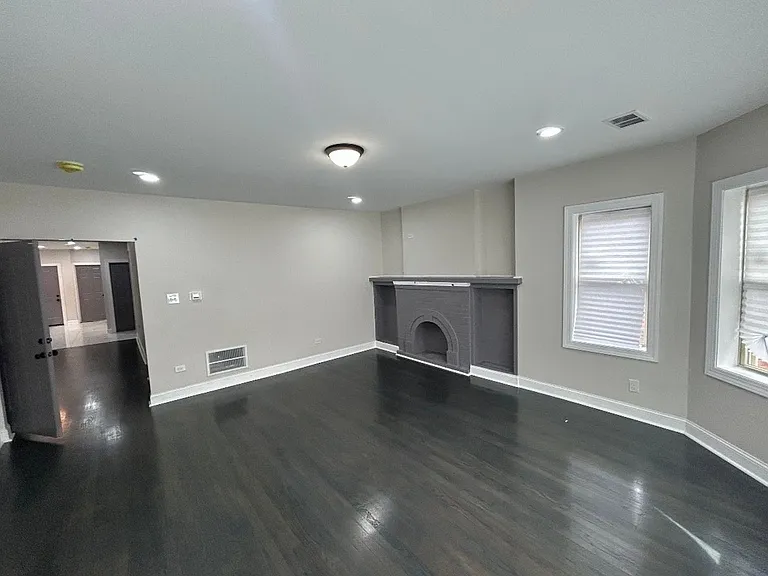 7730 S Cornell Ave #3 — Photo 20