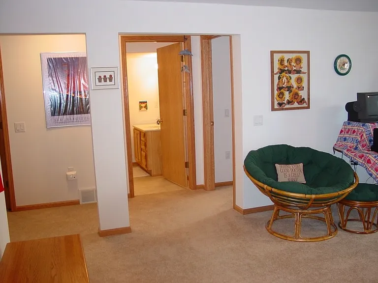 5506 Quarry Hill Dr — Photo 11