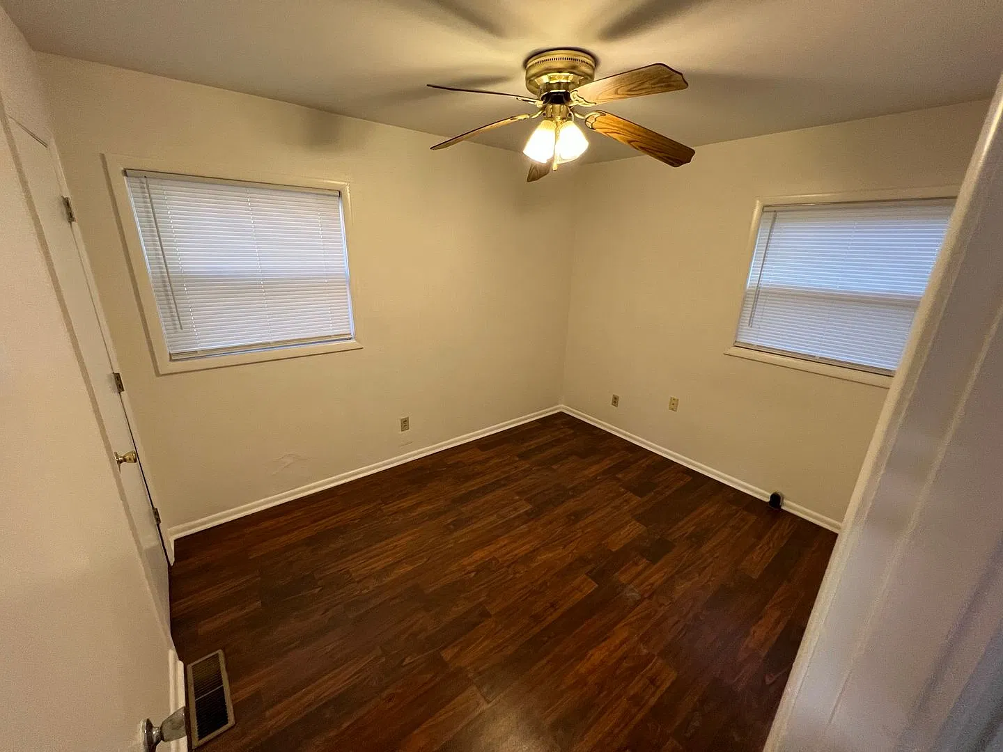 312 S. Zetterower Ave. #5 — Photo 3