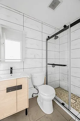 Rented by REAL New York | media 12