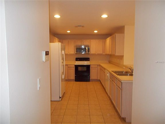 4th image of 263 Granada Blvd