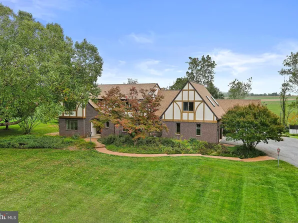 2035 Saint James Rd, Marriottsville, MD 21104