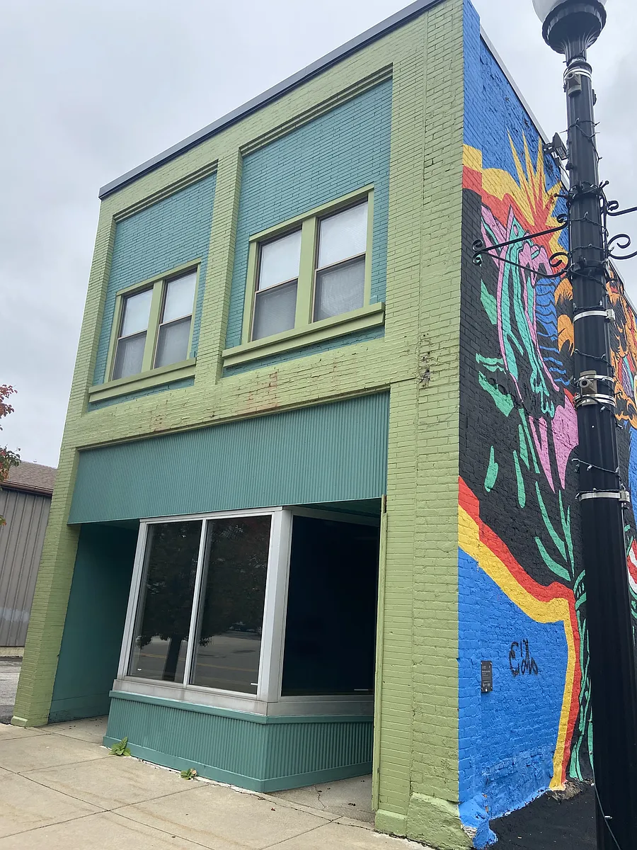 Building Photo - 144 W Pearl St #1
