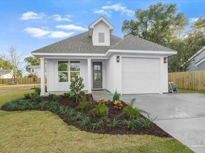 2807 E Gonzales St, Pensacola, FL, 32503