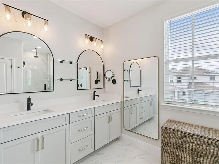 13114 McMillan Dr — Photo 25