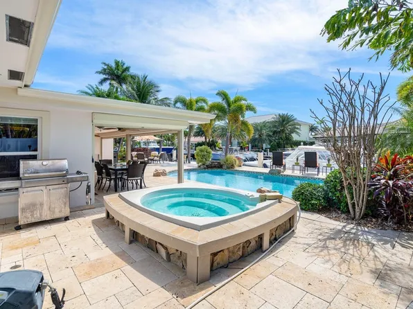 2330 NE 48th St, Pompano Beach, FL 33064