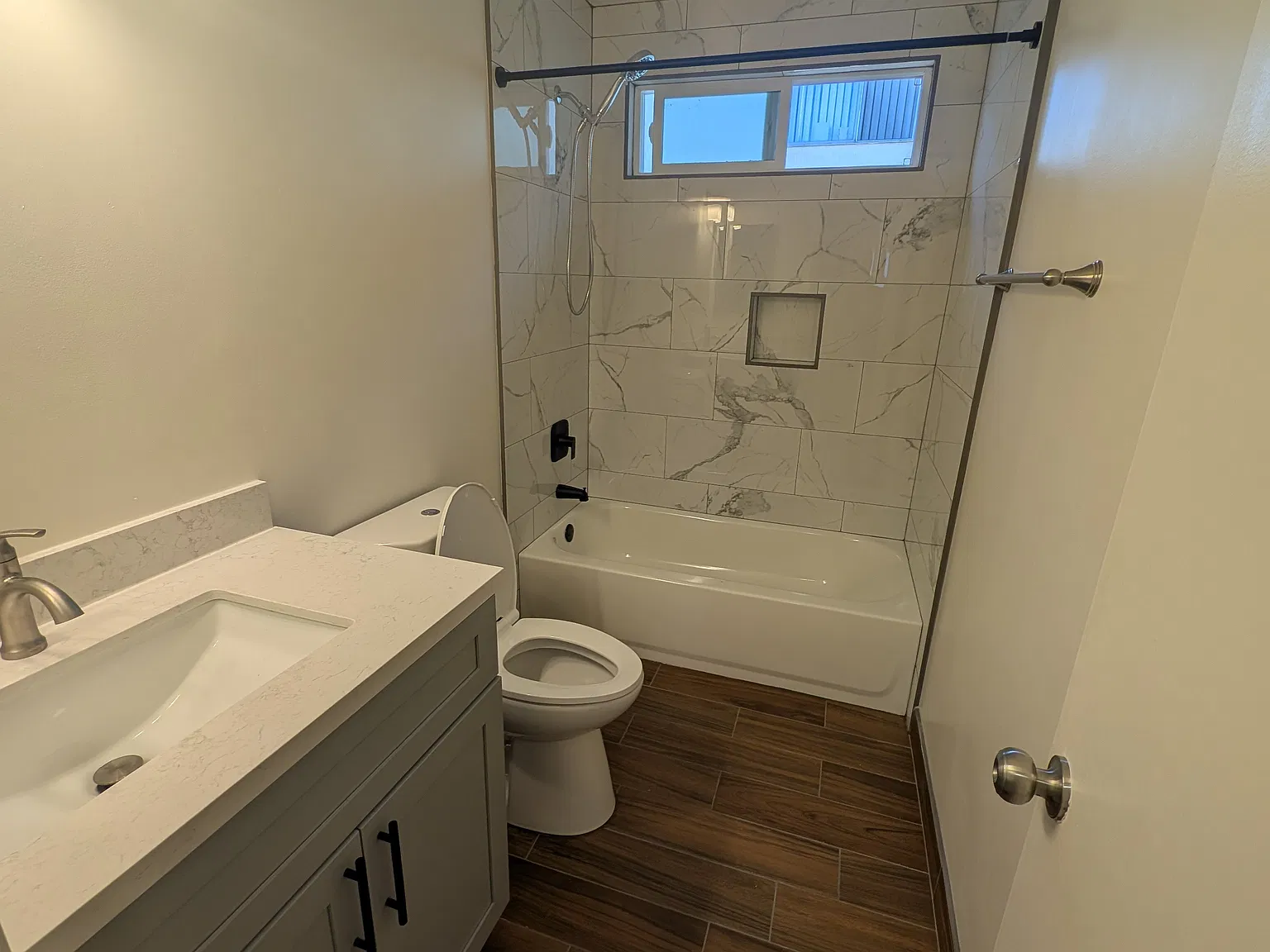 1 bed, 625 sqft, $2,200 — Photo 2