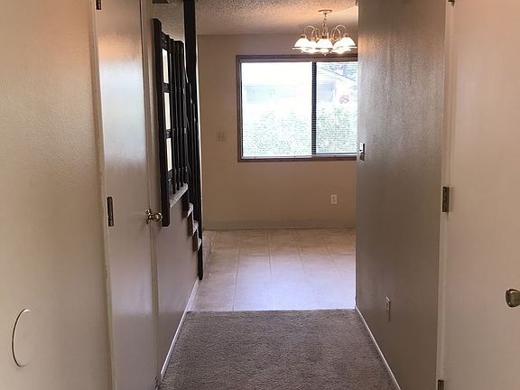 5th image of 15508 SE 19th Cir