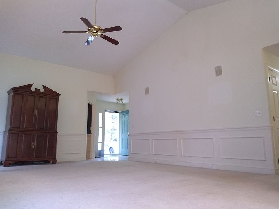 2nd image of 400 Pebblebrook Dr #34