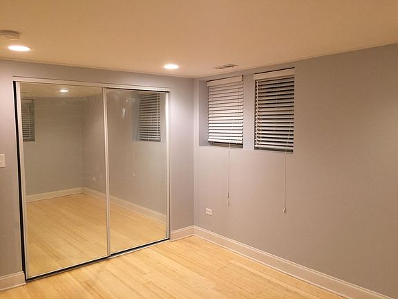 2nd image of 4558 N Kostner Ave #G