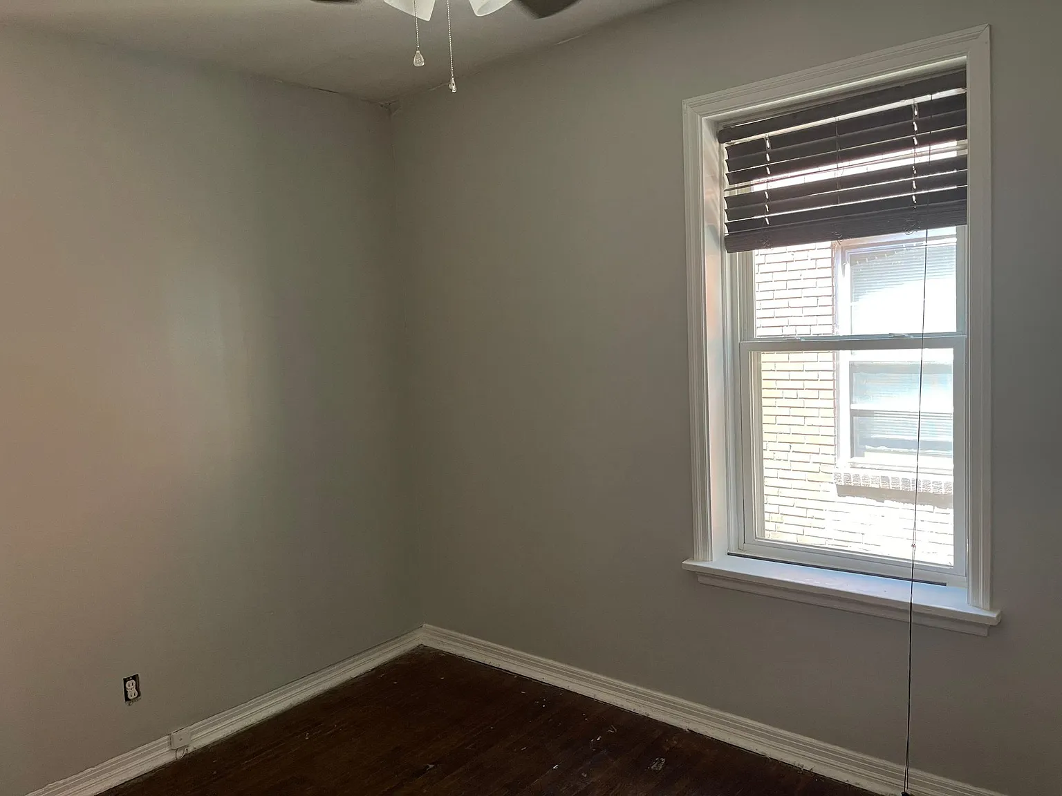 2 bed, 950 sqft, $1,150 — Photo 2
