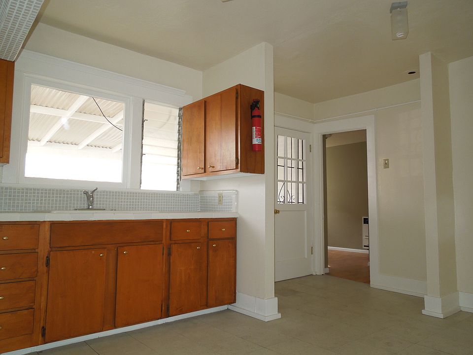 Large kitchen