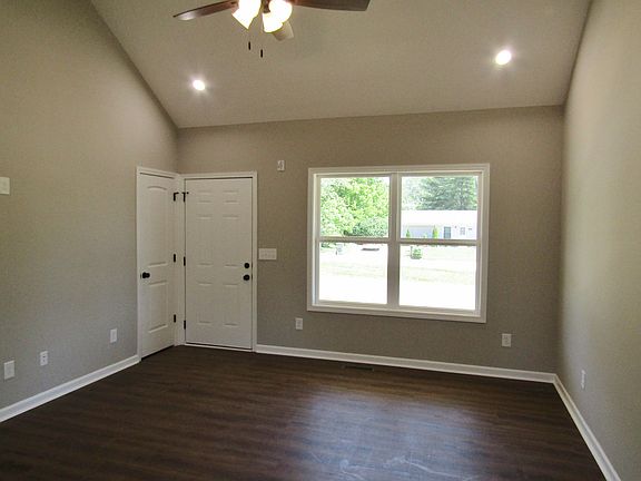 4th image of 470 Crescent Factory Rd Lot 5