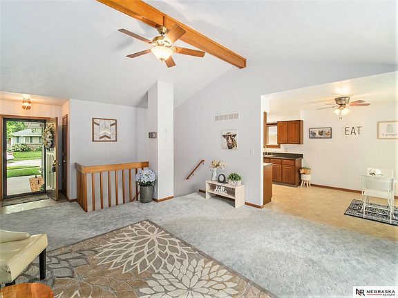 5th image of 2130 W Plum St