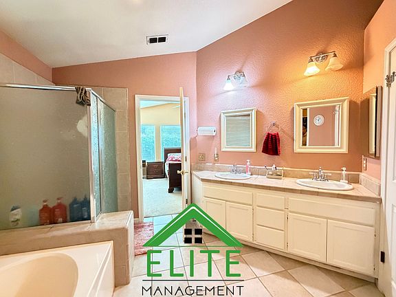 2nd image of 529 Fisher Cir