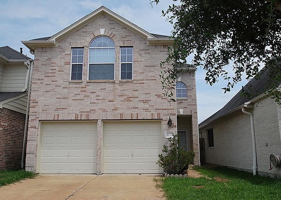 1st image of 10207 E Palm Lake Dr