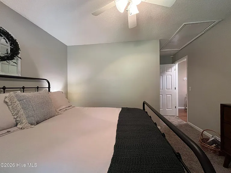 2400 Longleaf Dr W — Photo 20