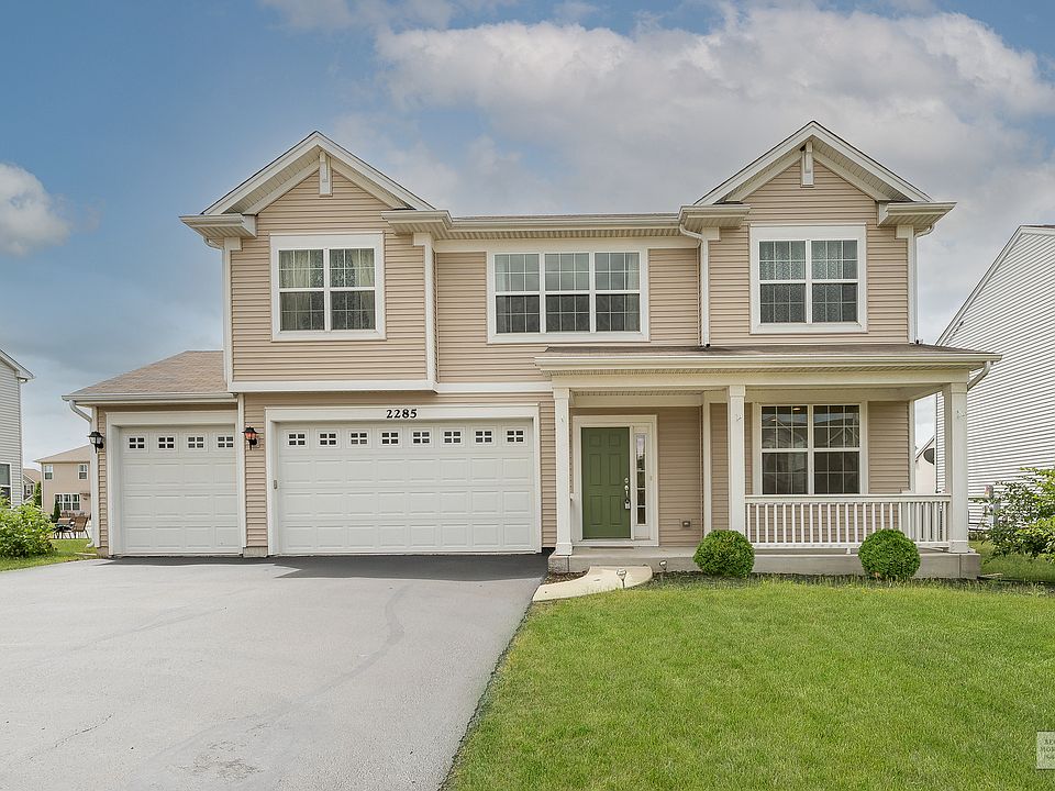 2285 Brookstone Dr Bolingbrook IL 60490 Zillow