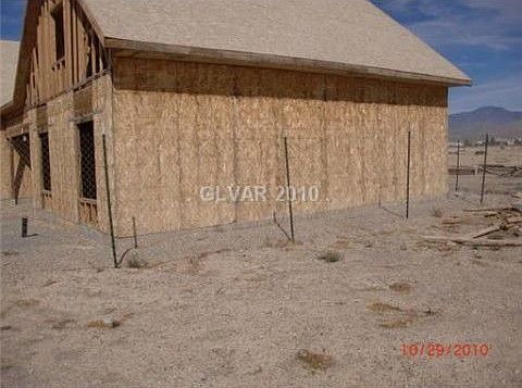 2nd image of 6701 Greenbriar Ct