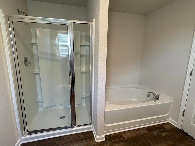 313 Turning Lake Dr — Photo 7