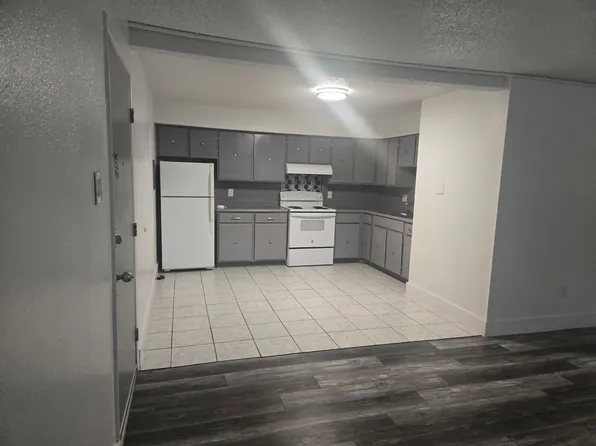 2018 Vinewood Ln #3, Pueblo, CO 81005