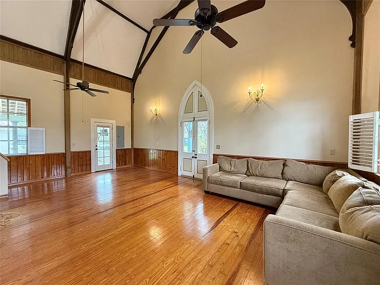 7002 S Shamrock Rd — Photo 13