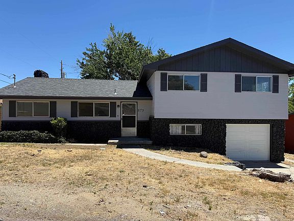 2nd image of 875 Washo Ln