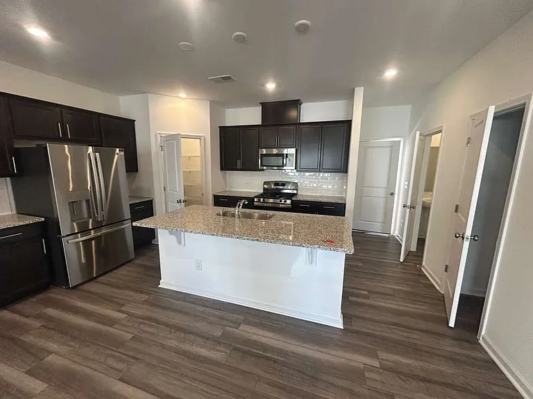 3307 Gypsum Dr — Photo 5