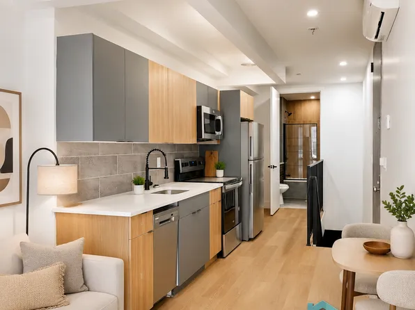 233 Tompkins Avenue image 1 of 6