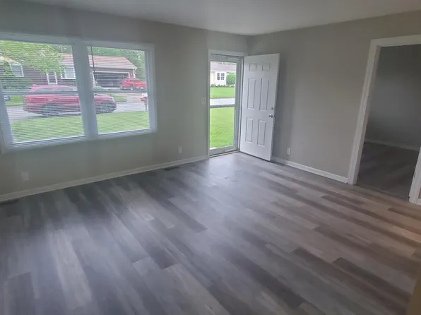 6637 W 130th Ave, Cedar Lake, IN 46303