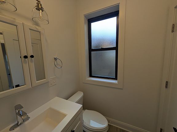 3rd image of 3431 W Medill Ave #3409-3A