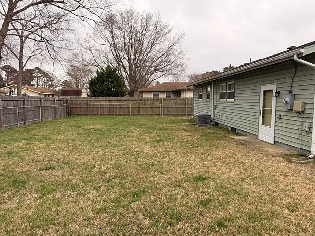3052 Belle Haven Dr — Photo 3
