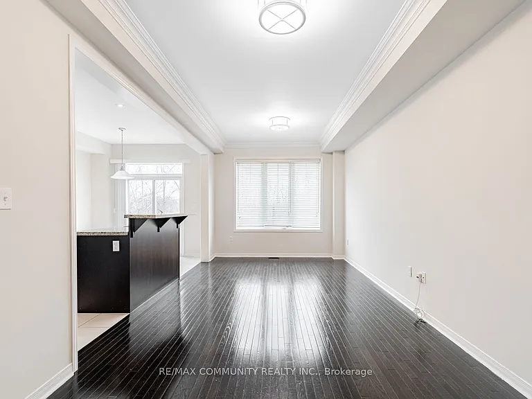 9 Twinflower Ct — Photo 5