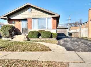 4246 W 83rd St, Chicago, IL 60652