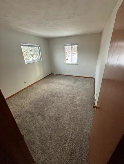 3020 Carskaddon Ave #4 — Photo 5