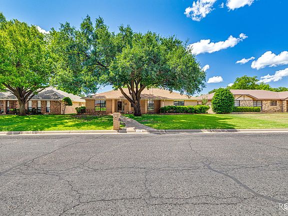 2nd image of 3333 Cedarhill Dr